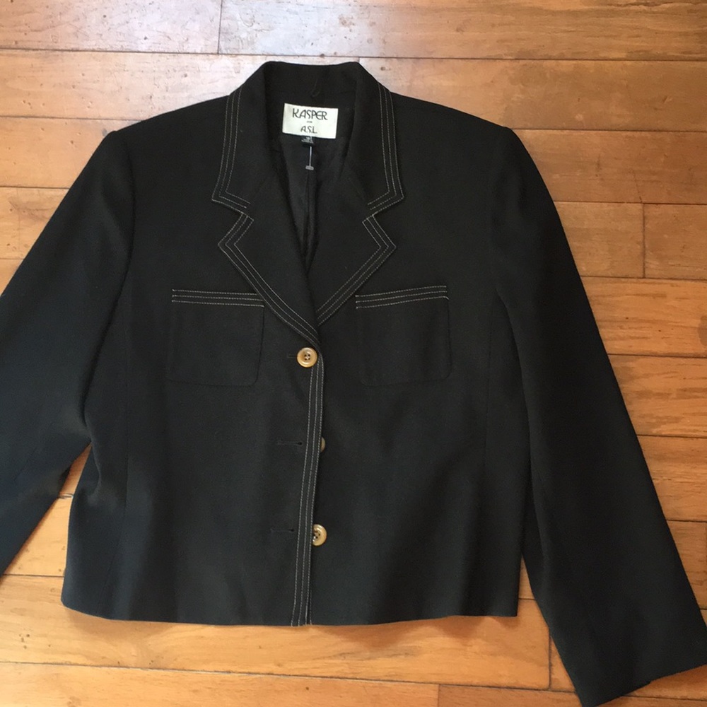 New Kasper Blazer